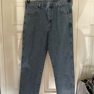 5 pocket stonewashed jean